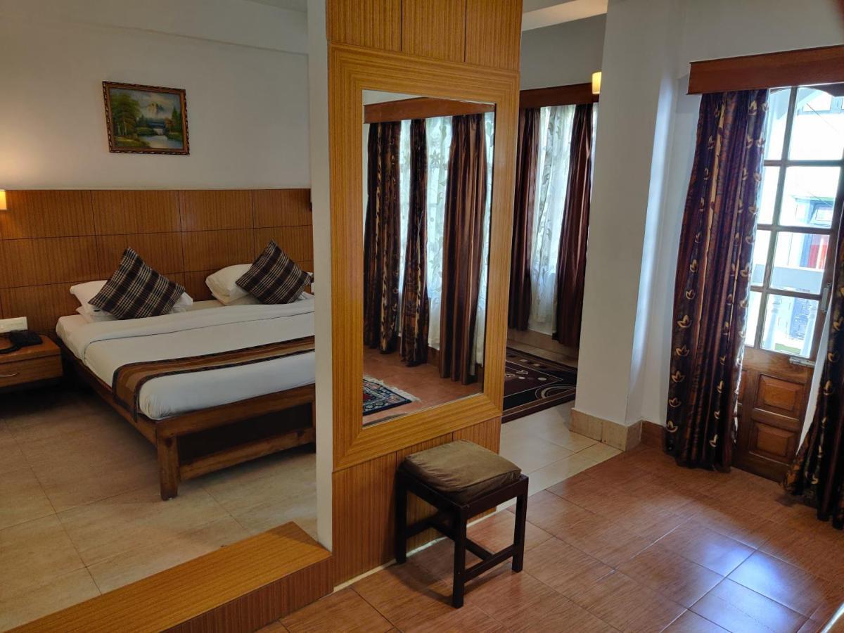 Hotel Tarayana Гангток Экстерьер фото