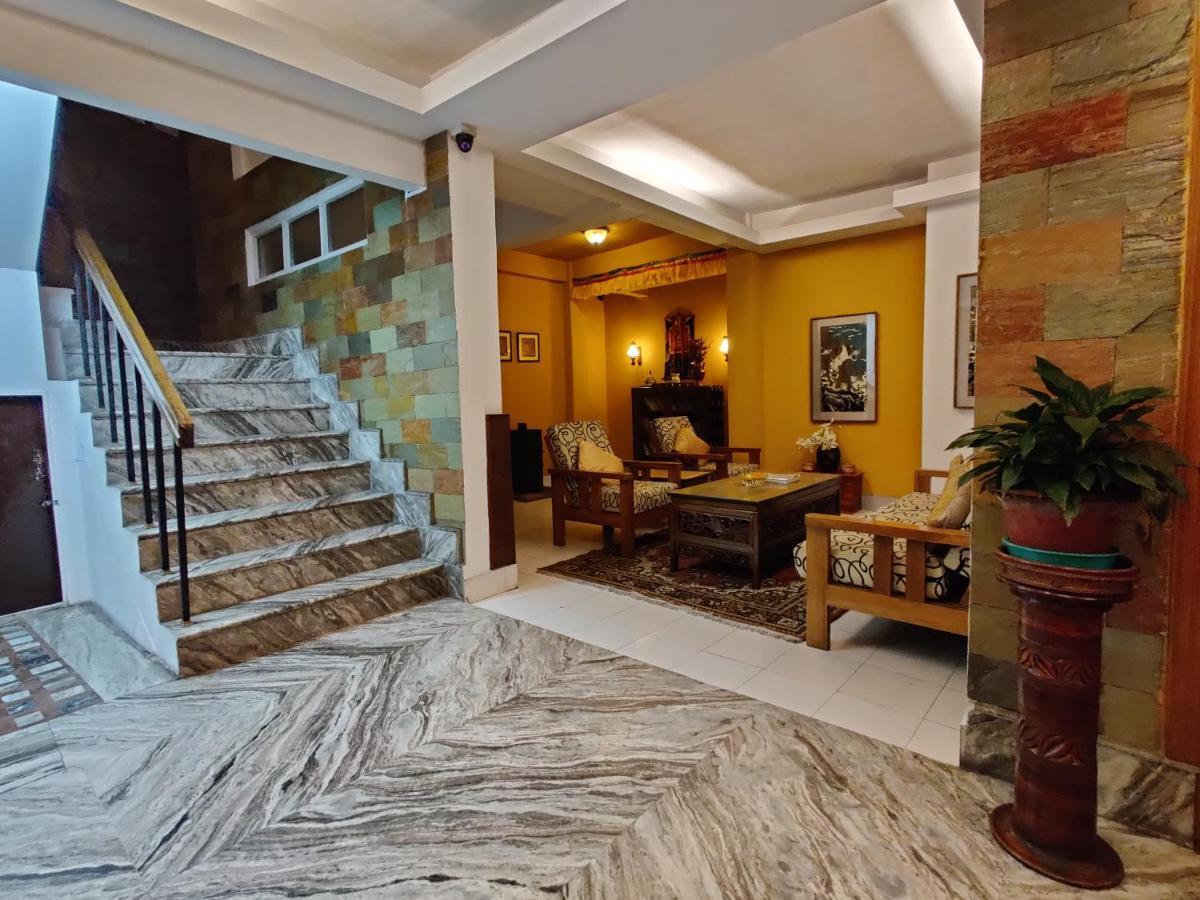 Hotel Tarayana Гангток Экстерьер фото