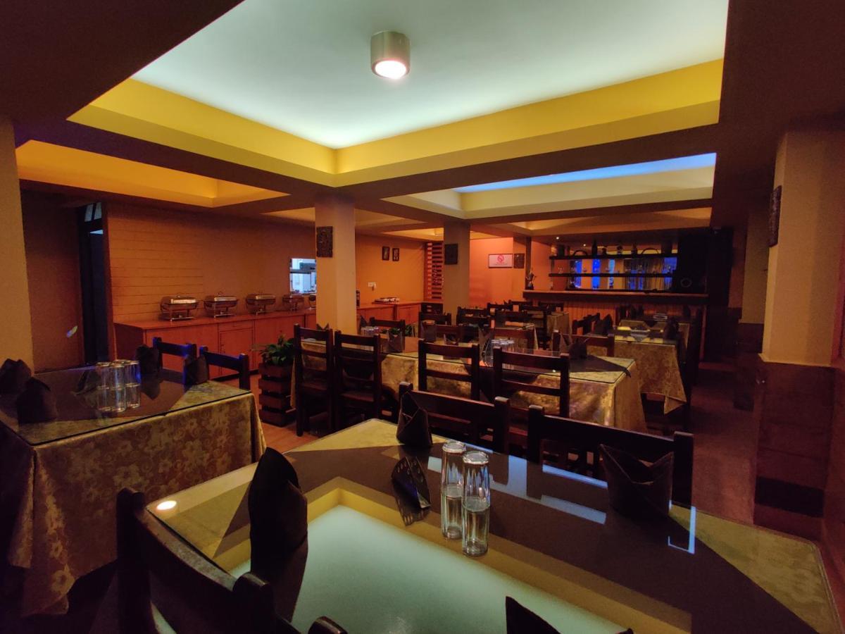 Hotel Tarayana Гангток Экстерьер фото