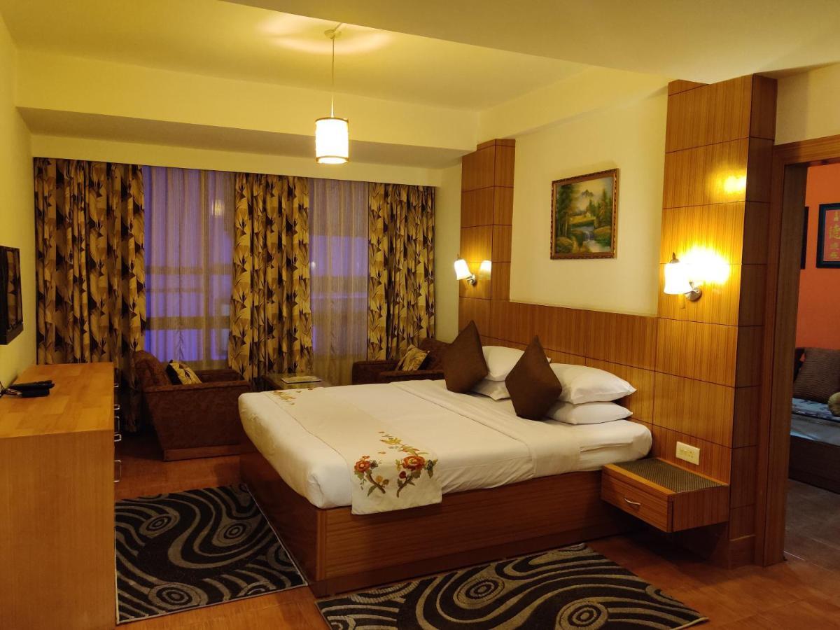 Hotel Tarayana Гангток Экстерьер фото